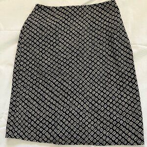 Simple yet cute blue and white skirt